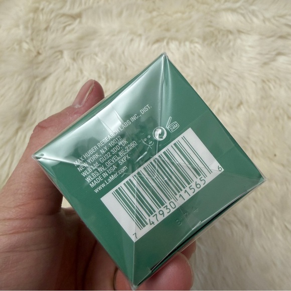 La Mer The Hydrating Infused Emulsion 125Ml - Picture 4 of 5